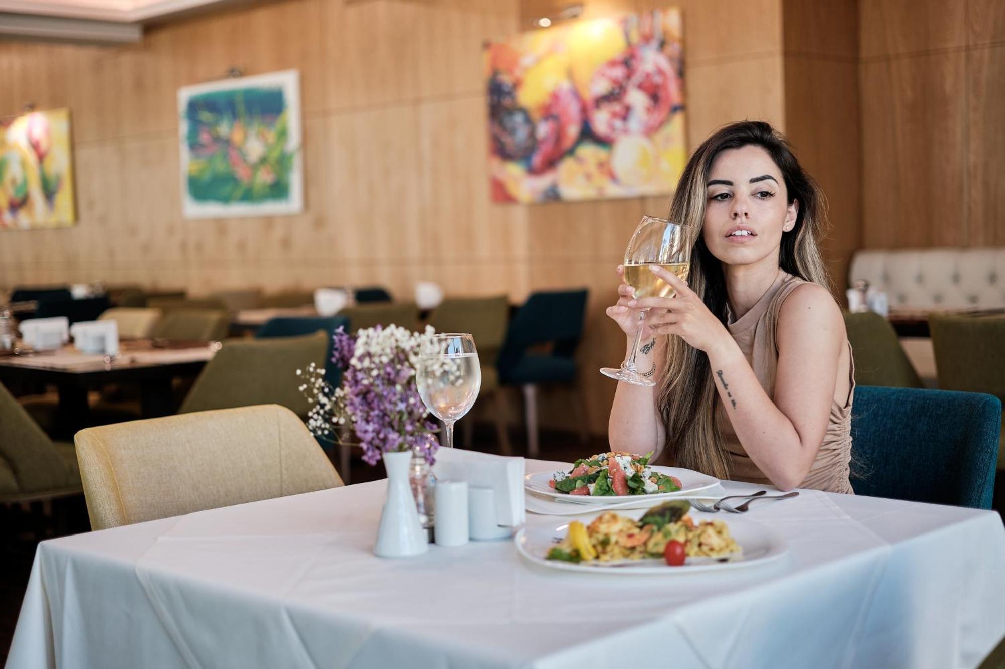 Bilyana Beach Hotel 네세부르 외부 사진
